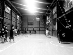 高槻のバスケットボールスクールTCBA練習コートシューティングハウス